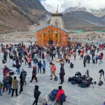 राघव -परिणीति ने की सगाई , राघव ने फोटो शेयर कर कहा -मैंने प्रार्थना की। … उसने हां कहा