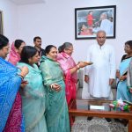 छत्तीसगढ़ एकलव्य विद्यालय के 5 विद्यार्थी पर्वतारोही अभियान प्रशिक्षण हेतु मनाली रवाना