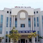 वन विभाग की कार्यवाही में भारी मात्रा में सागौन लकड़ी और वाहन जप्त