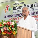 लग्जरी कार ऑडी में सब्जी बेचने आता है ये किसान, सब्जी विक्रेता का ये वीडियो सोशल मीडिया में वायरल
