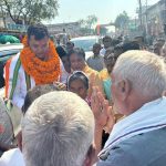 नामांकन रैली में बीजेपी की राष्ट्रीय प्रवक्ता मीनाक्षी लेखी ने कहा-प्रयोग फेल साबित हुआ अब फिर से भाजपा की सरकार बनानी है