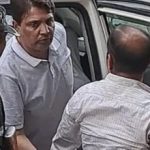 महापौर को टिकट नहीं मिलने से नाराज समर्थक ने आत्मदाह की कोशिश की