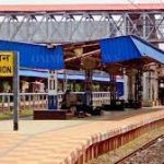 CG Accident: पेंड्रा जा रही यात्री बस पेड़ से टकराई, 12 यात्री घायल