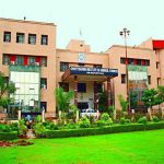गरियाबंद :  47 नग हीरों के साथ तस्कर पकड़ाया, बाजार में कीमत लाखों में