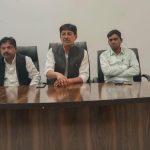 प्रदेश के किसानों के हित में पूर्व कृषि मंत्री श्री साहू ने मुख्यमंत्री और उपमुख्यमंत्री से चर्चा कर समाधान करने पर जोर दिया