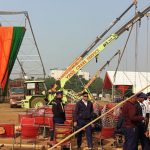 अपने बीच मुख्यमंत्री को पाकर खुश हुए युवा, मुख्यमंत्री को दी बधाई