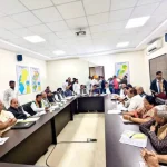 गिरजाघरों, अस्पतालों व स्कूलों में लहराया तिरंगा