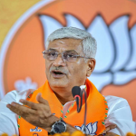 फसल की रखवाली कर रही महिला पर तेंदुए ने किया हमला, मौत