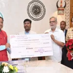 संदेशखाली में फिर बिगड़े हालात, भीड़ ने TMC नेताओं के घर में लगाई आग