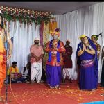 संस्कृति एवं धर्मस्व मंत्री बृजमोहन अग्रवाल की माता जी के निधन पर मुख्यमंच से दी श्रद्धांजलि
