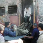 घर में घुसकर शिक्षक की पत्नी को मारी गोली