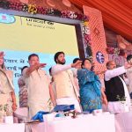 नेशनल लोक अदालत में सैकड़ों प्रकरणों का हुआ निपटारा, न्यायालय परिसर में लगाए गए विभागीय स्टॉल