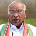 कांग्रेस को एक और झटका, पूर्व विधायक सरोजा मनहरण ने थामा बीजेपी का दामन