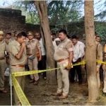 शादी की ख़ुशी मातम में बदली ,झांसी-कानपुर हाईवे पर डीसीएम और कार की भीषण टक्कर, हादसे में दूल्हे समेत चार जिंदा जले