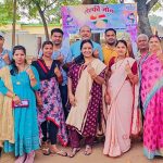 लोकसभा चुनाव : 1 बजे तक 46 प्रतिशत मतदान, एक ही परिवार की पांच पीढ़ियों ने एक साथ किया मतदान