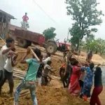 एंटी-नक्सल ऑपरेशन से बौखलाए नक्सली, जनअदालत लगाकर मुखबिरी के शक में दो युवकों की बेरहमी से हत्या