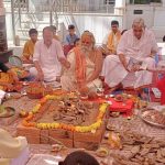 अंबिकापुर : प्रधान आरक्षक की पत्नी व 14 वर्षीय बेटी गायब,घर के बाहर मिले खून के निशान, बड़े वारदात की आशंका
