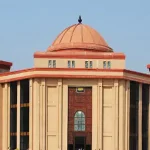 आगरा-लखनऊ एक्सप्रेस वे पर भीषण हादसा: 29 यात्री घायल, 6 की हालत गंभीर, एक की मौत