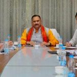 धान खरीदी केंद्रों पर माइक्रो एटीएम की सुविधा से किसानों को राहत,बैंकों की लंबी कतारों से मिला छुटकारा