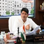 रायपुर के 70 वार्डों में से बीजेपी 60 जीती, 7 में कांग्रेस और 3 में निर्दलीय प्रत्याशी ने मारी बाजी