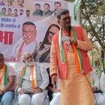 निकाय चुनाव: गरियाबंद में बीजेपी और कांग्रेस के बीच महासंग्राम, प्रचार-प्रसार की होड़ में दोनों पार्टियां जुटीं, चुनावी शोर हुई तेज