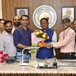 आज का पंचांग 4 मार्च : आज फाल्गुन शुक्ल पंचमी तिथि, जानें शुभ मुहूर्त और राहुकाल का समय