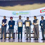 कलेक्टर अग्रवाल ने जिले के पत्रकारों का किया सम्मान,निर्वाचन, राजिम मेला के दौरान उत्कृष्ट कार्य के लिए जताया आभार