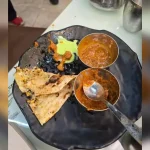 पहलगाम हमले के खिलाफ इंदौर में भड़के लोग : ‘सूअर और पाकिस्तानियों की नो एंट्री’, छप्पन दुकान पर लगे पोस्टर