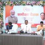 देवी अहिल्याबाई होल्कर की 300वीं जयंती के मौके पर छत्तीसगढ़ की जनजातीय महिला कलाकार डॉ. जयमति कश्यप पीएम मोदी के हाथों हुईं सम्मानित