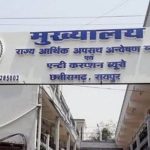 लाखो रुपये का टाउनहाल बना गौशाला व गैरेज,देखरेख के अभाव में हुवा जर्जर , बदबू से पड़ोसी परेशान 