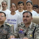 लैलूंगा में सड़क हादसा : यात्री बस फिसलकर खेत में पलटी, एक दर्जन से यात्री हुए घायल
