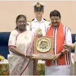छत्तीसगढ़ की स्वास्थ्य व्यवस्था और होगी सुलभ : मुख्यमंत्री ने मैदानी स्वास्थ्य अमले के लिए 151 नए वाहनों को दिखाई हरी झंडी