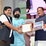 नेपाल में सोशल मीडिया बैन के खिलाफ युवाओं का बवाल, संसद भवन में भी घुसे; पुलिस फायरिंग में 14 की मौत, 42 घायल