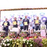 पाटन विकासखंड के दो शिक्षक निलंबित, हारमोनियम बजाने और छात्रों को पर्याप्त मात्रा में मध्यान्ह भोजन नहीं देने पर लिया गया एक्शन