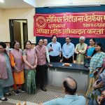 कोलकाता में हुई बारिश ने किया हाल-बेहाल, दुर्गा पंडालों की हालत ख़राब, अब तक 10 की मौत