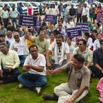 22 दिन बाद मां वैष्णो देवी ने दिए भक्तों को दर्शन, घोड़े-पिट्ठू वाले खुश; हेलीकॉप्टर सेवा पर आया अपडेट