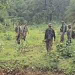 राज्यपाल रमेन डेका से जम्मू-कश्मीर के उपराज्यपाल मनोज सिन्हा ने की मुलाकात