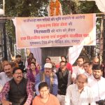 गुजरात में SIR के काम में दबाव के कारण BLO ने की आत्महत्या; सुसाइड नोट में लिखा – ‘मैं थका हुआ हूं’