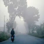 दिल्ली की जहरीली हवा का कहर बरकरार,एम्स में 421 पहुंचा AQI; एनसीआर के कई इलाकों तक असर