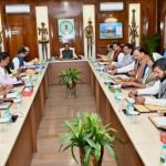 पूर्व सीएम भूपेश बघेल का कथावाचकों पर हमला जारी, कहा- इनके पास हर समस्या का समाधान, तो चंदा क्यों लेते हैं…