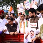 नेशनल हेराल्ड मामले में कांग्रेस ने किया भाजपा कार्यालय का घेराव