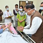 राष्ट्रपति द्रौपदी मुर्मु के हाथों हीराबाई झरेका बघेल राष्ट्रीय हस्तशिल्प पुरस्कार से सम्मानित