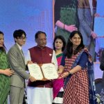 छत्तीसगढ़ में आईपीएल की तैयारी: मुख्यमंत्री साय को आरसीबी का जर्सी भेंट