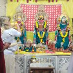 गरियाबंद में 9 माओवादी 6 महिला 3 पुरुष हथियार के साथ किया आत्मसमर्पण