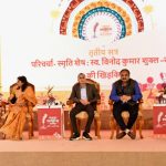 राज्यपाल डेका से नवनियुक्त पुलिस कमिश्नर संजीव शुक्ला ने की मुलाकात