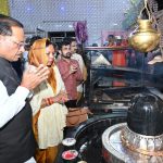 कबाड़ से बना ‘काक भगौड़ा’ बना आकर्षण का केंद्र, समग्र शिक्षा स्टॉल पर बच्चों की लगी भीड़