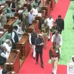 एक साल जेल में रहने के बाद बजट सत्र में शामिल हुए कवासी लखमा,बीजेपी नेताओं से गले लगकर की मुलाकात,बीजेपी नेताओं से गले लगकर की मुलाकात