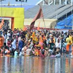 राजिम कुंभ कल्प के 13वें दिन मुख्य मंच पर बिखरी लोकसंस्कृति की छटा, “चोला माटी के हे राम” सुनकर दर्शक हुए भावुक