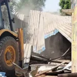 अरुणाचल में जंगल की आग बुझाने उतरी वायुसेना, हेलीकॉप्टर से गिराया 66 हजार लीटर पानी