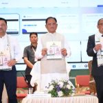 विधानसभा में सियासी कटाक्ष: भूपेश की सीट पर बैठे देवेंद्र यादव, धर्मजीत बोले– “आपको यहीं देखना चाहते हैं”